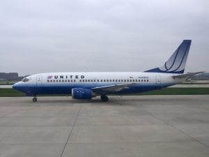 A United Airlines plane; image by Cliff (originally posted to Flickr as United Airlines), CC BY 2.0, via Wikimedia Commons, no changes.