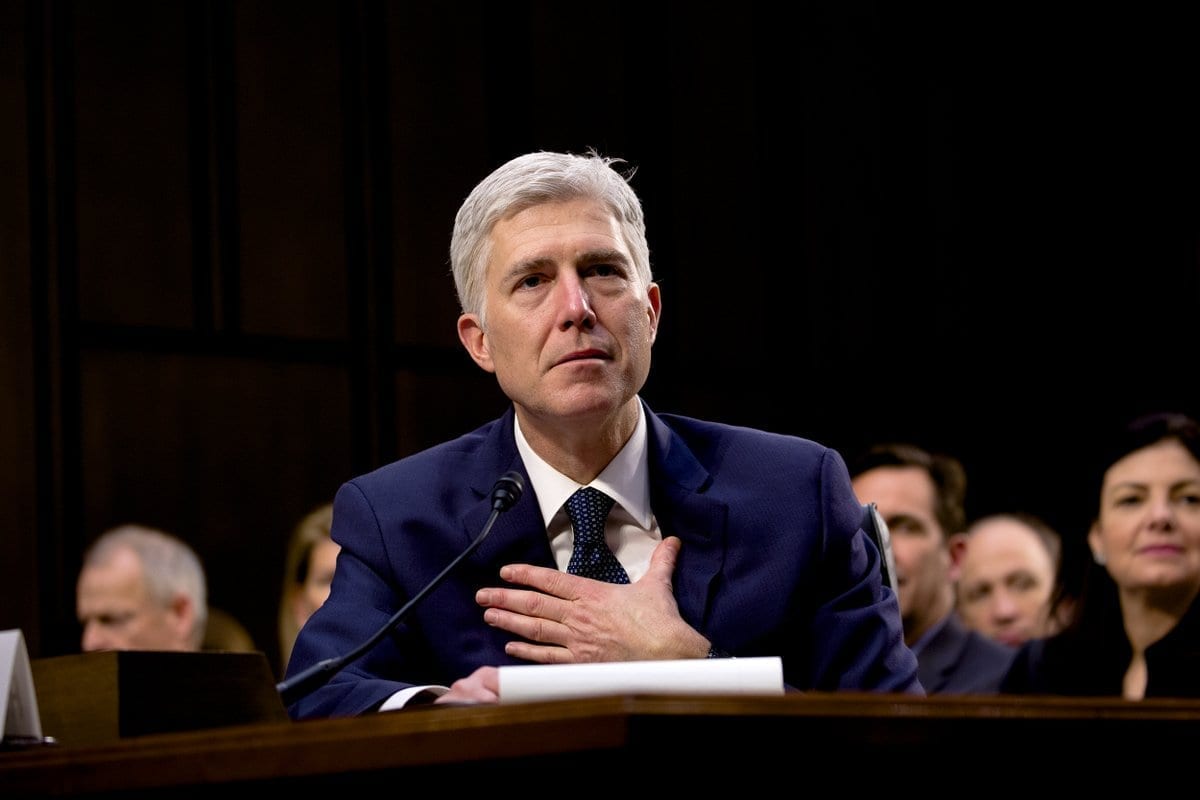 Feat-Senate-to-Move-Forward-on-Neil-Gorsuch%E2%80%99s-Supreme-Court-Nomination.jpg