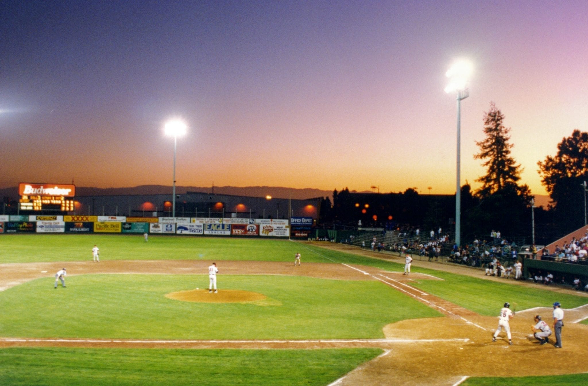 Class 'A' baseball, San Jose, CA, 1994; image by Rdikeman, CC-BY-SA-3.0, via Wikimedia Commons, no changes.