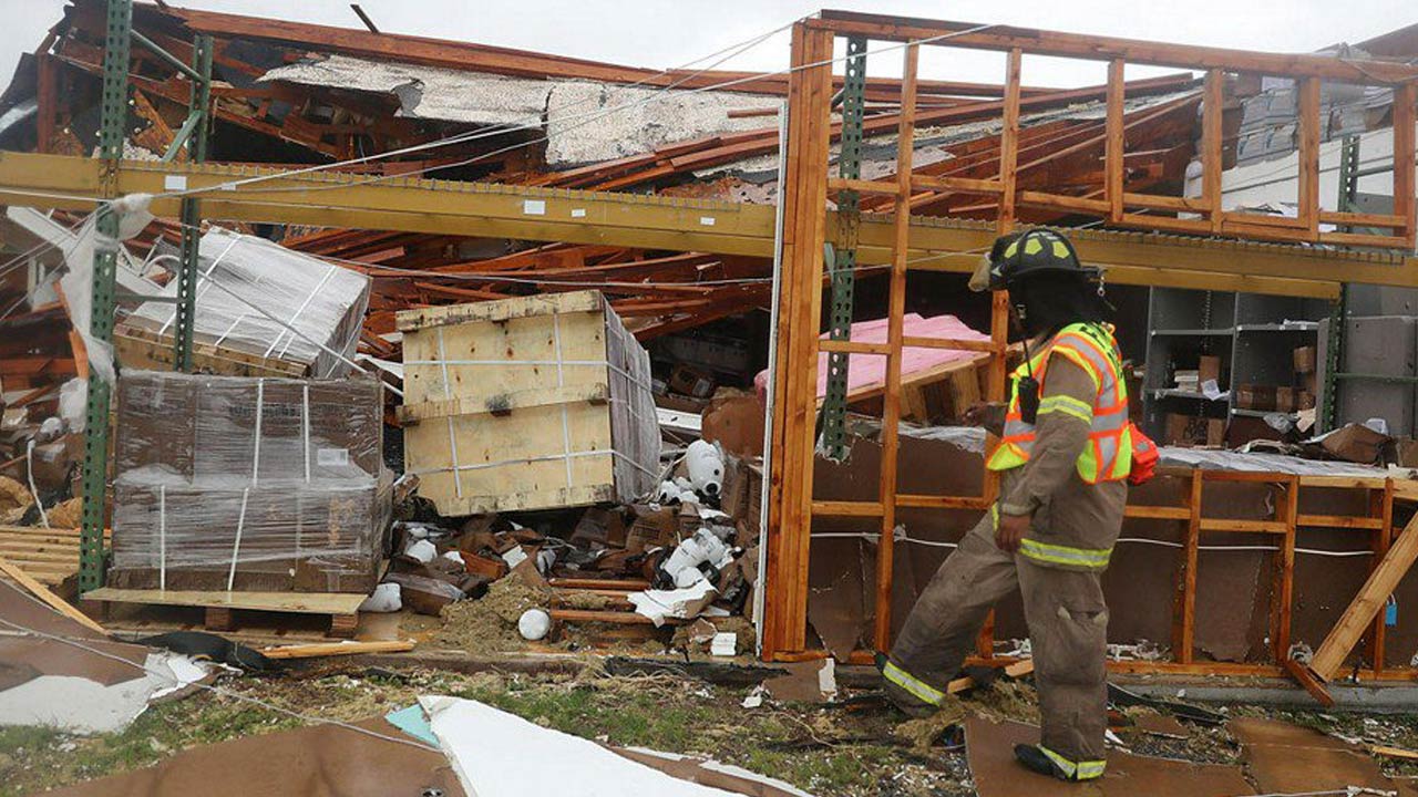 Damage caused by Harvey; image courtesy of www.newson6.com.