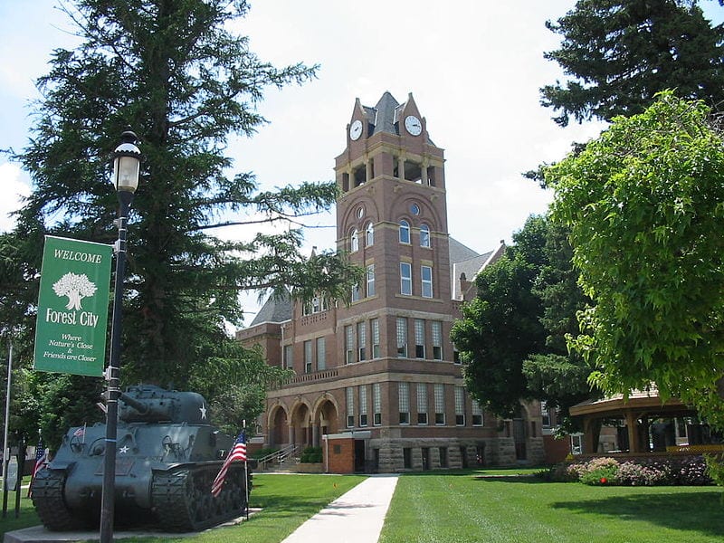 Winnebago County Courthouse in Forest City