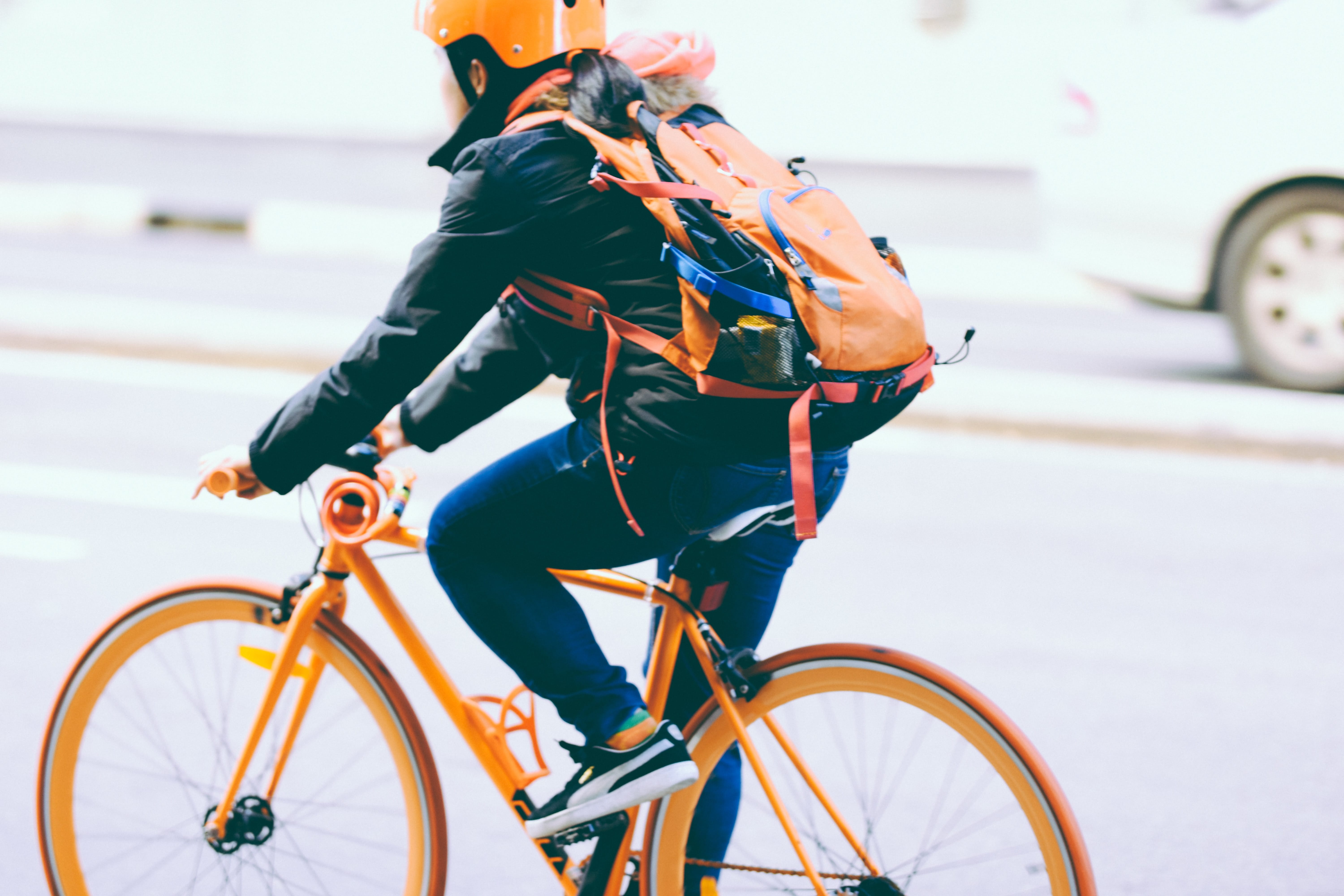 Agency Pushes for All Cyclists to Wear a Helmet