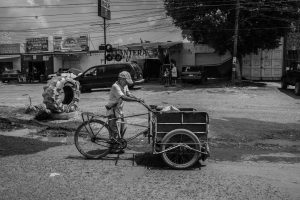 Family Buys Street Vendor's Whole Cart, Sets Up GoFundMe