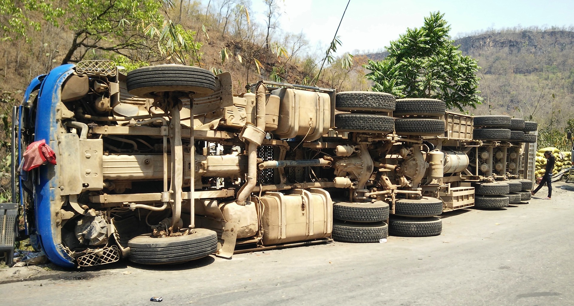 Truck accident; image by Richard442, via Pixabay.com.