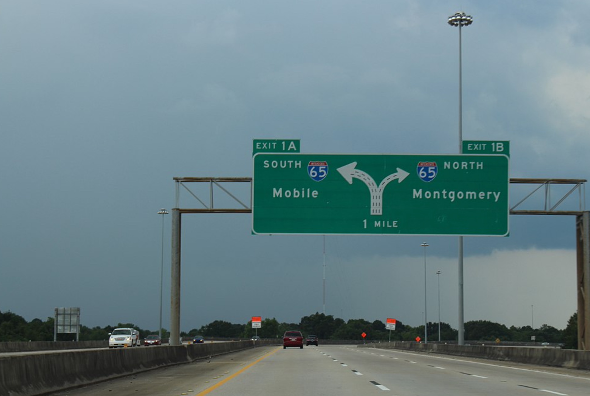 I-65 interchange; image by Michael Rivera, CC BY-SA 4.0, via Wikimedia Commons.