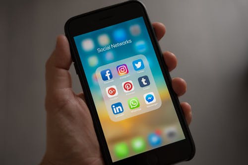 Mom Sues Social Media Platforms After Daughter's Suicide