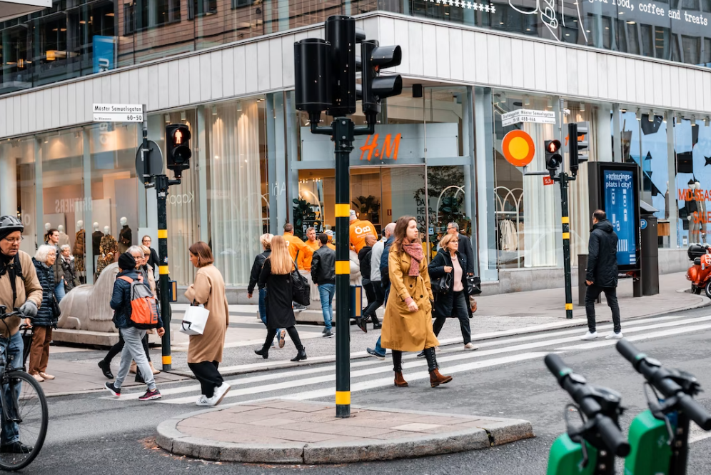 Busy pedestrian intersection; image by Ernest Ojeh, via Unsplash.com.