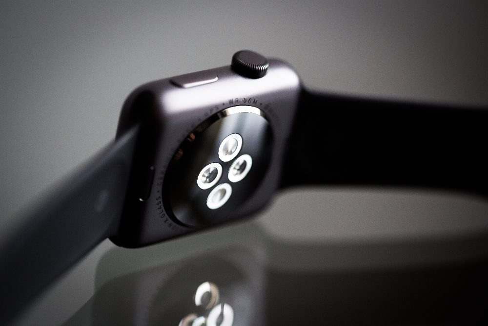 Lawsuit Suggests Apple's Blood Oxygen App is Racially Biased