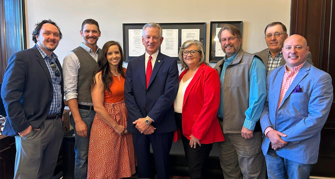 Members of the Alabama Contract Poultry Growers Association, OCM, CMA, and Kansas Cattlemen’s Association join Sen. “Coach” Tommy Tuberville, R-AL, on Capitol Hill | Photo Credit: Office of Sen. Tommy Tuberville.