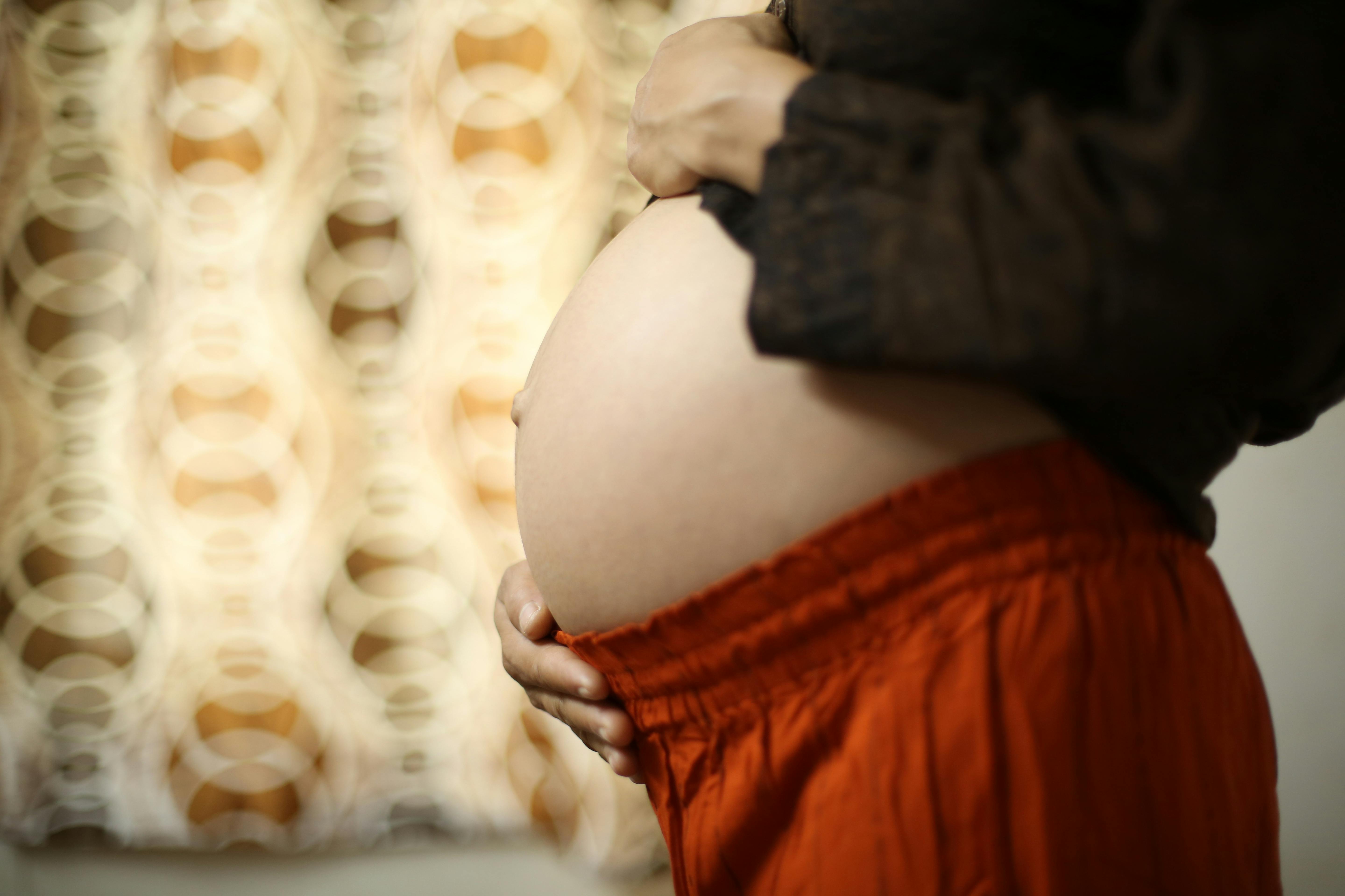 Prenatal Lead Exposure Tied to Later Cognitive Decline
