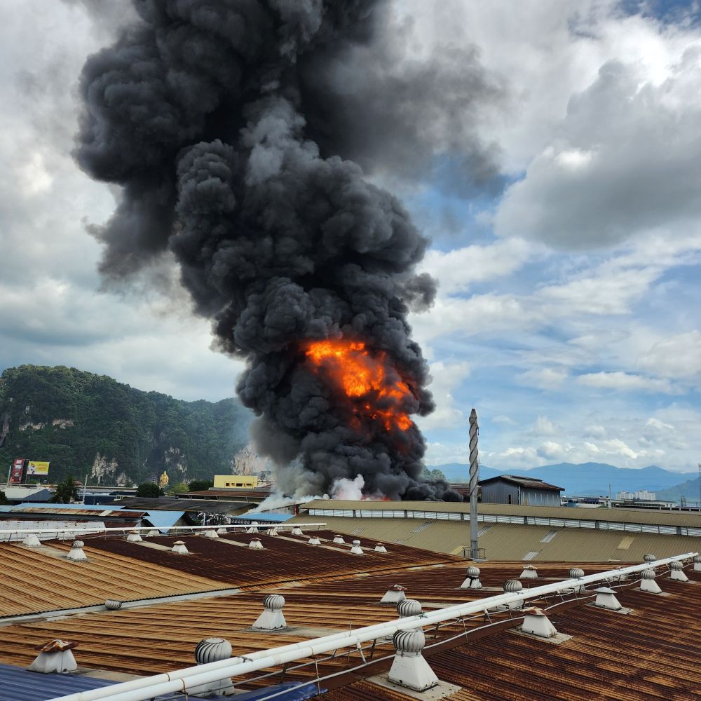 Cancer Patient Files Warehouse Fire Lawsuit