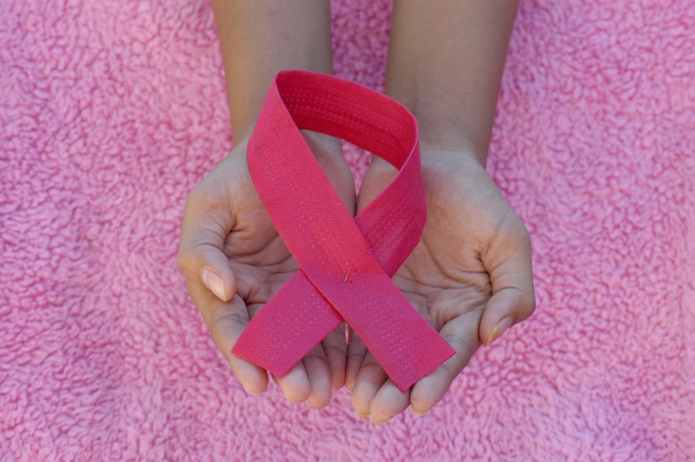 Obesity May Weaken Natural Breast Cancer Defense