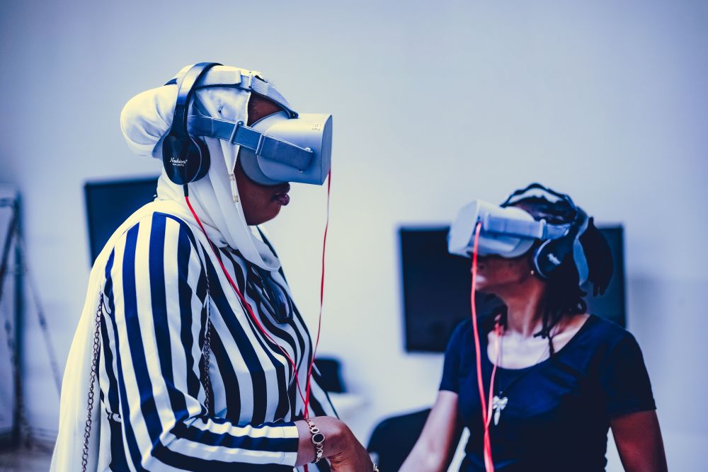 Brain Wave Changes May Detect Virtual Reality Sickness